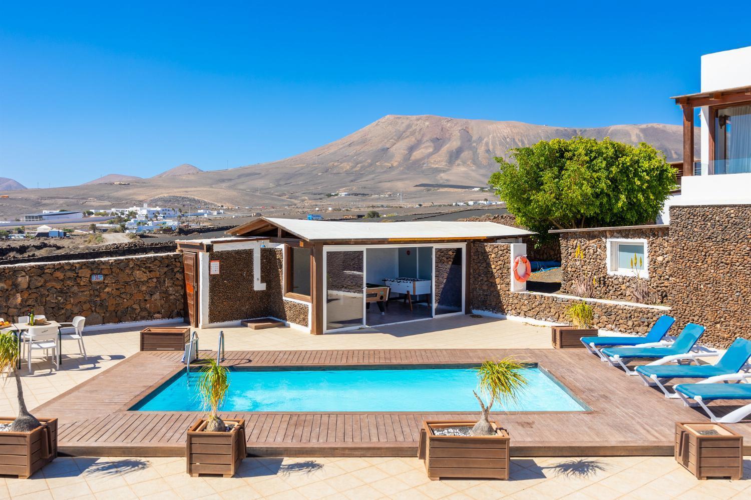 Villa Vista Mar Яйса Экстерьер фото