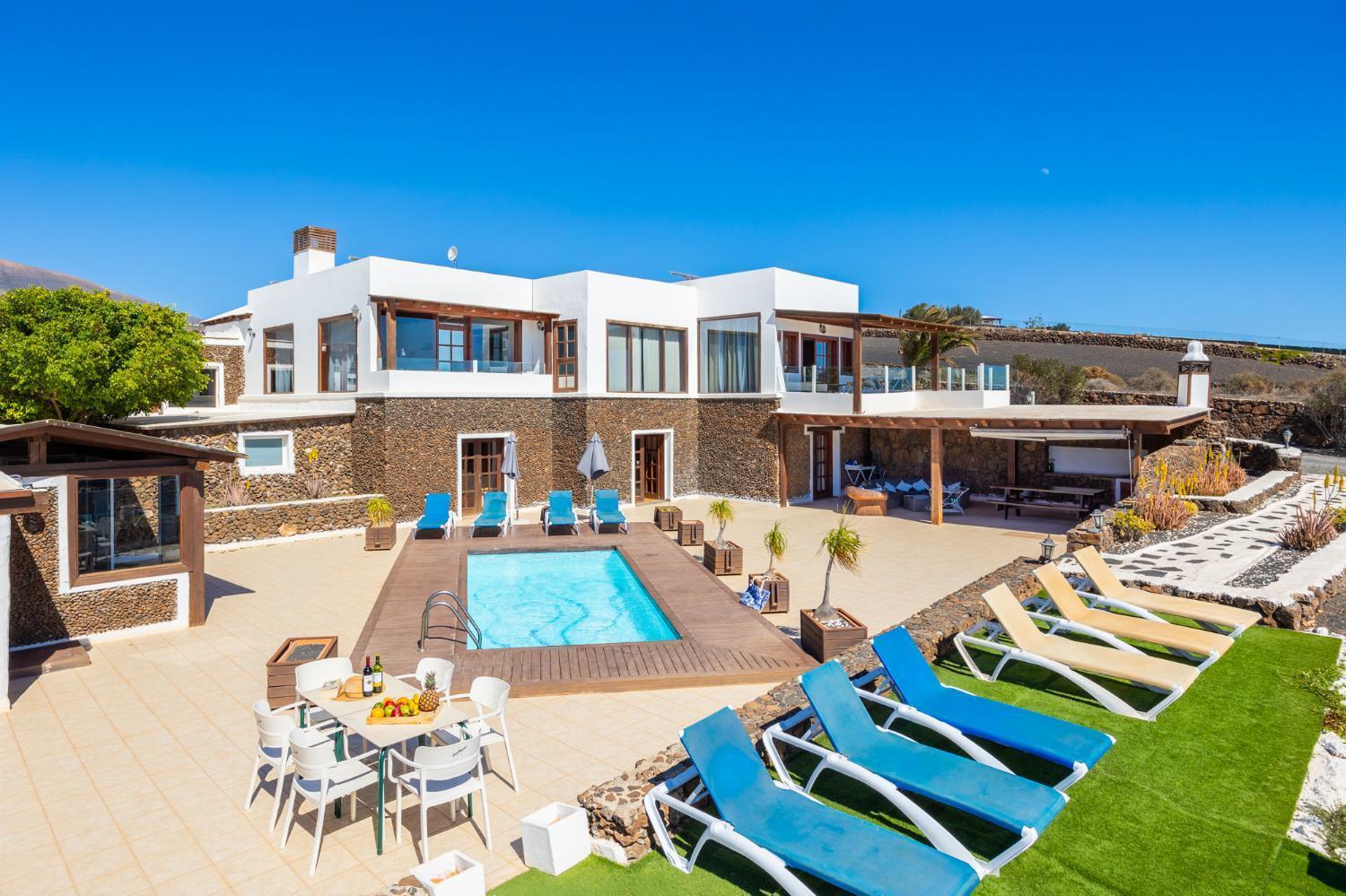 Villa Vista Mar Яйса Экстерьер фото